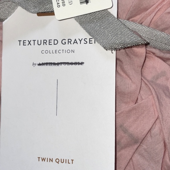 Anthropologie Textured Graysen Twin Quilt - Picture 4 of 4